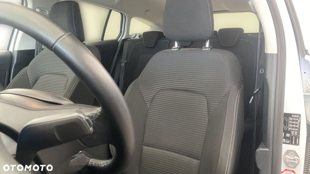 Ford Focus 1.0 EcoBoost mHEV Titanium X - 11