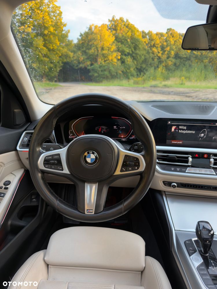 BMW Seria 3 320d Sport-Aut Efficient Dynamics Edition Luxury Line - 13
