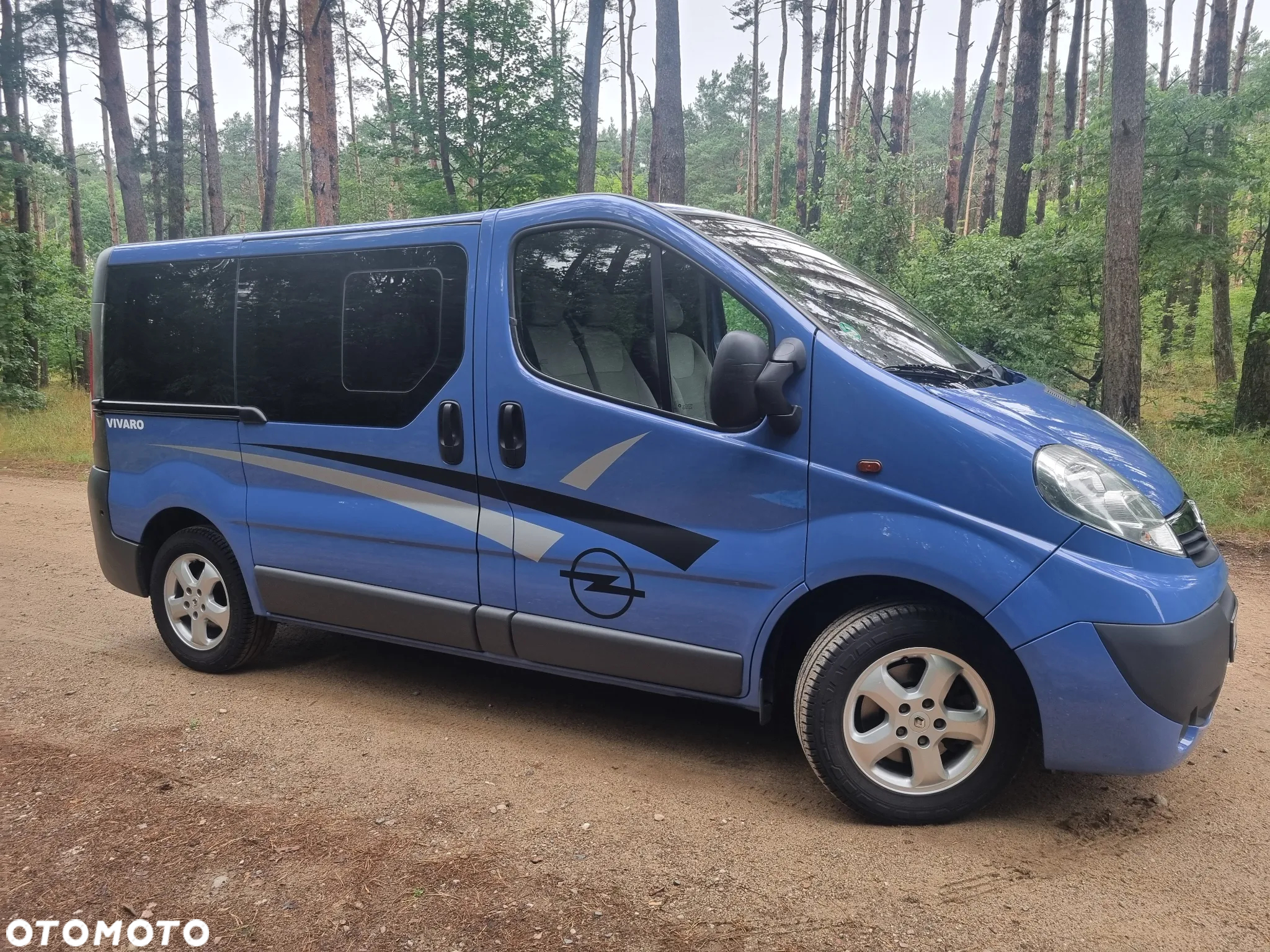 Opel Vivaro 2.5 CDTI L1H1 - 37