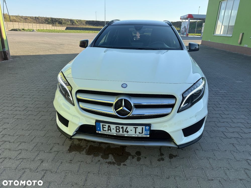 Mercedes-Benz GLA 200 (CDI) d 7G-DCT AMG Line - 2