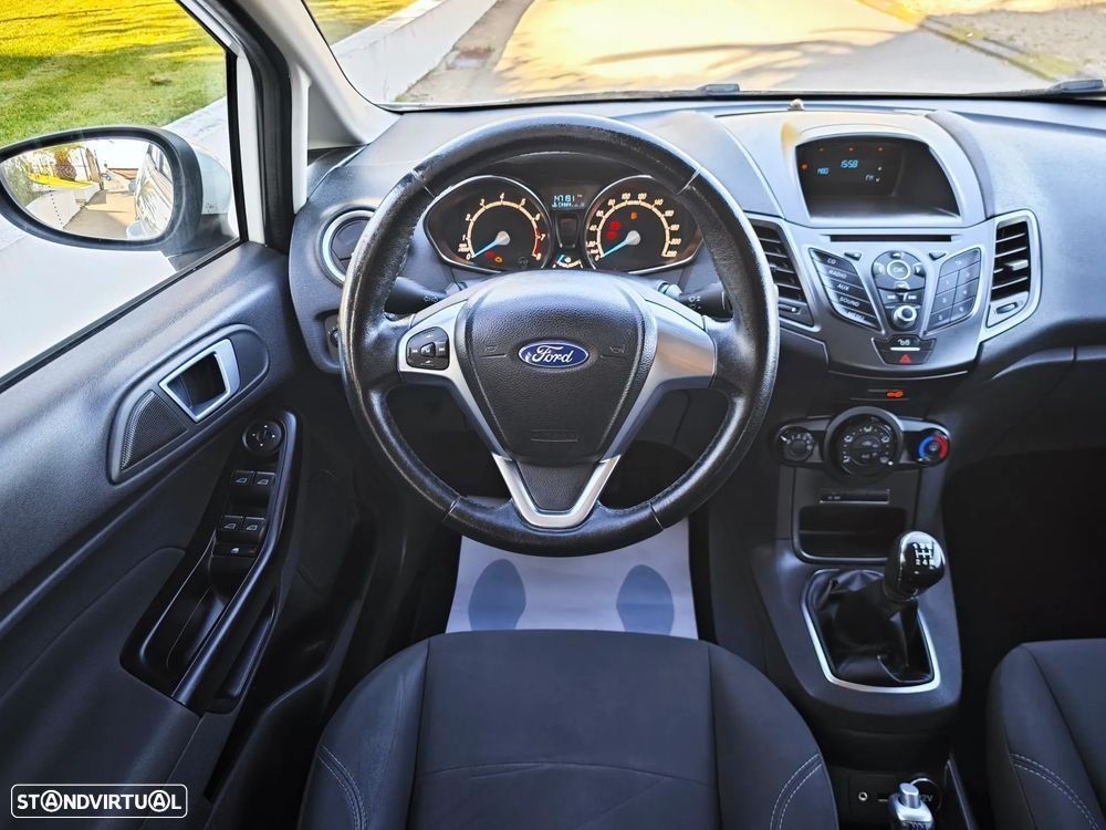 Ford Fiesta 1.0 T EcoBoost STLine - 12