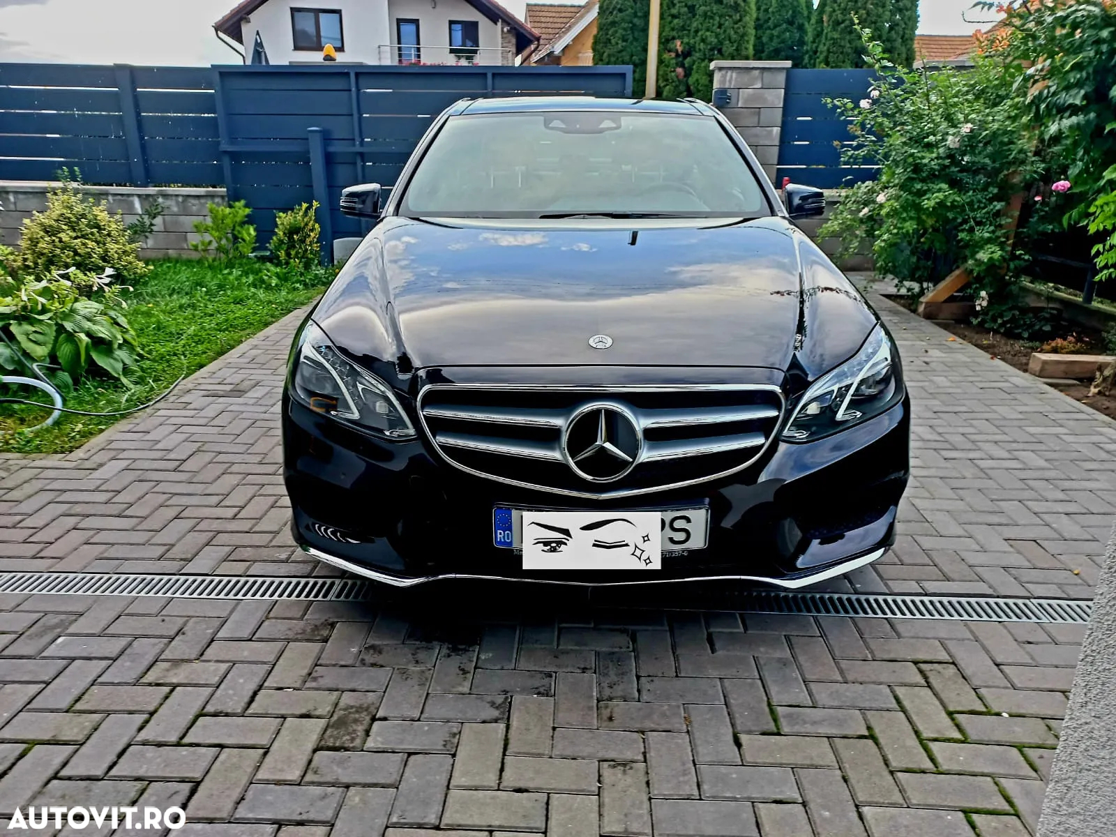 Mercedes-Benz E 250 BlueTEC 4Matic 7G-TRONIC - 2