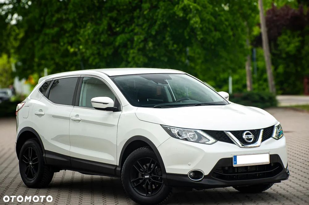 Nissan Qashqai 1.2 DIG-T Xtronic N-Vision - 11