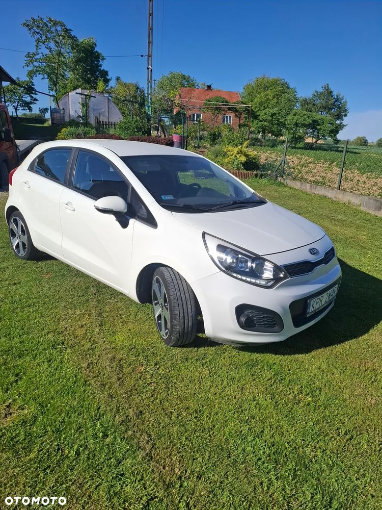 Kia Rio - 1