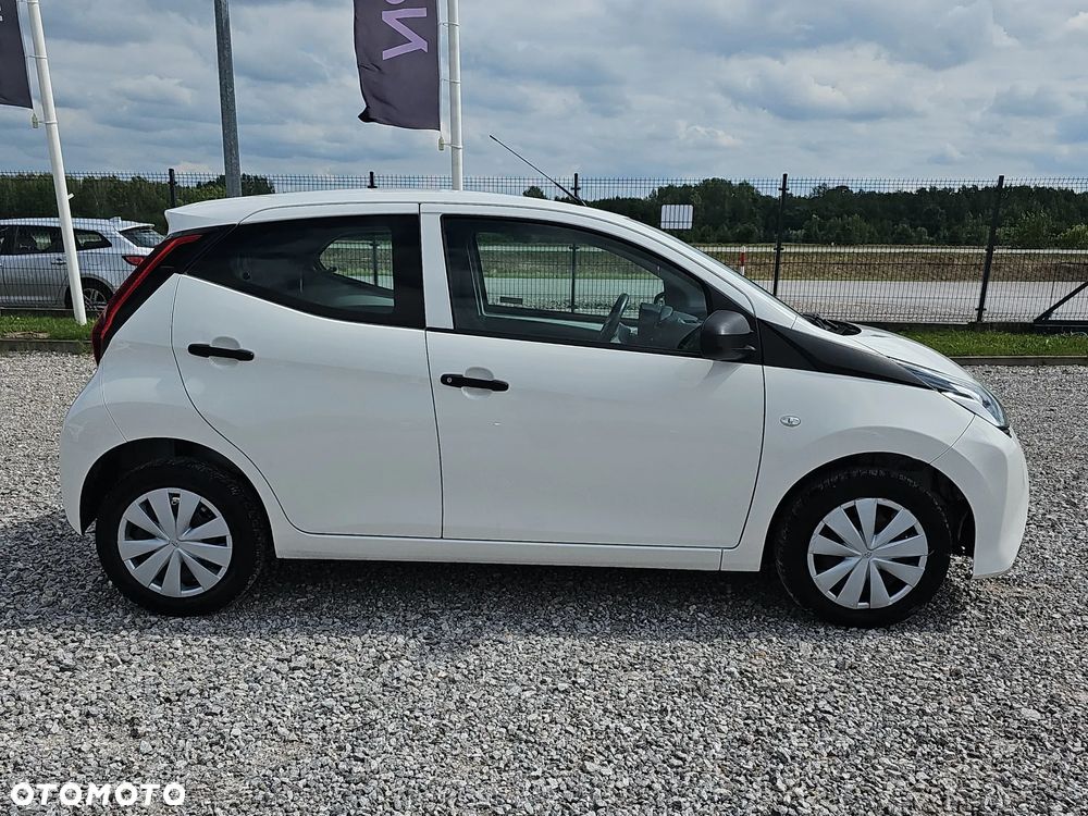 Toyota Aygo - 4