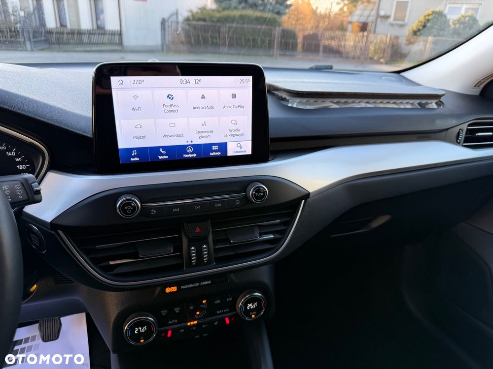 Ford Focus 1.0 EcoBoost Hybrid COOL&CONNECT - 22