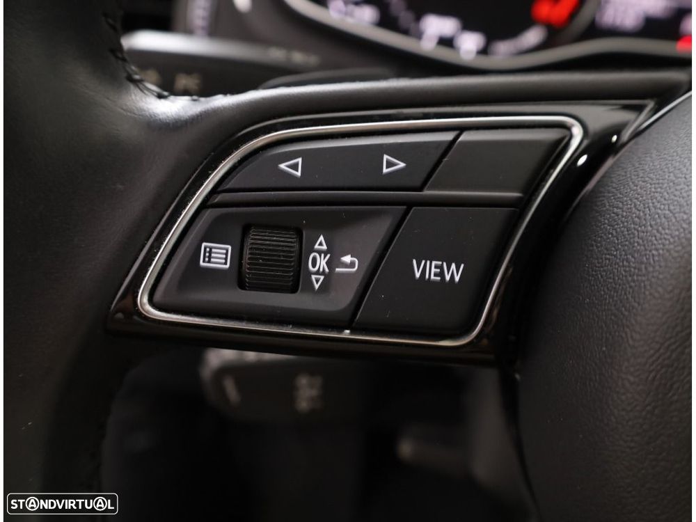 Audi A4 Avant 35 TDI S line S tronic - 26