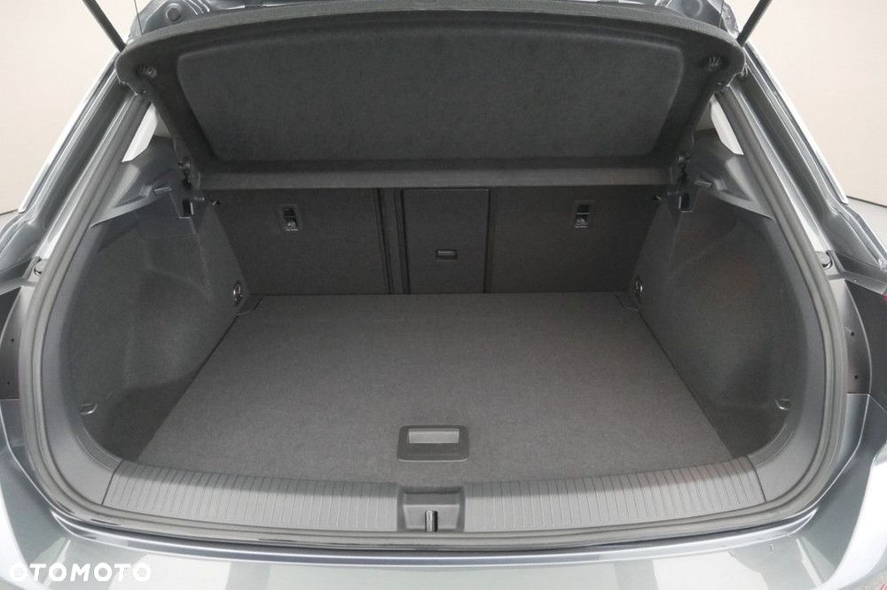 Volkswagen T-Roc 1.5 TSI Life - 16