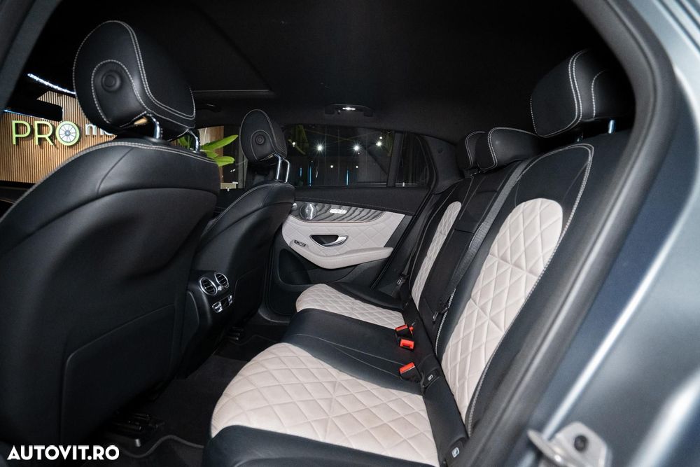Mercedes-Benz EQC - 28