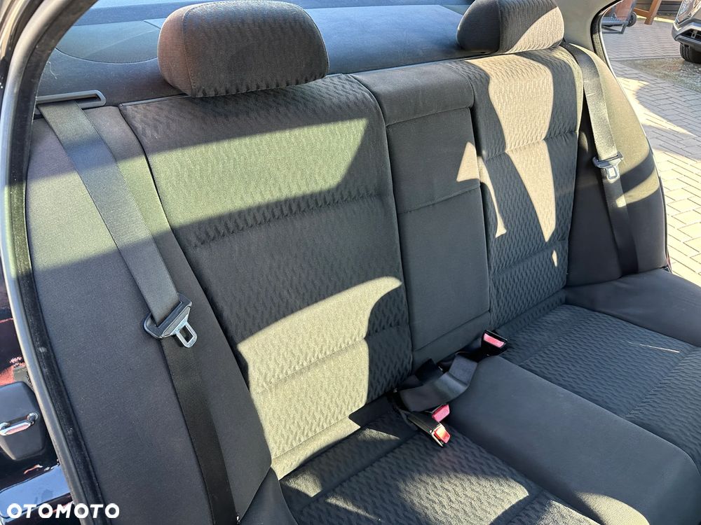 BMW Seria 3 - 20