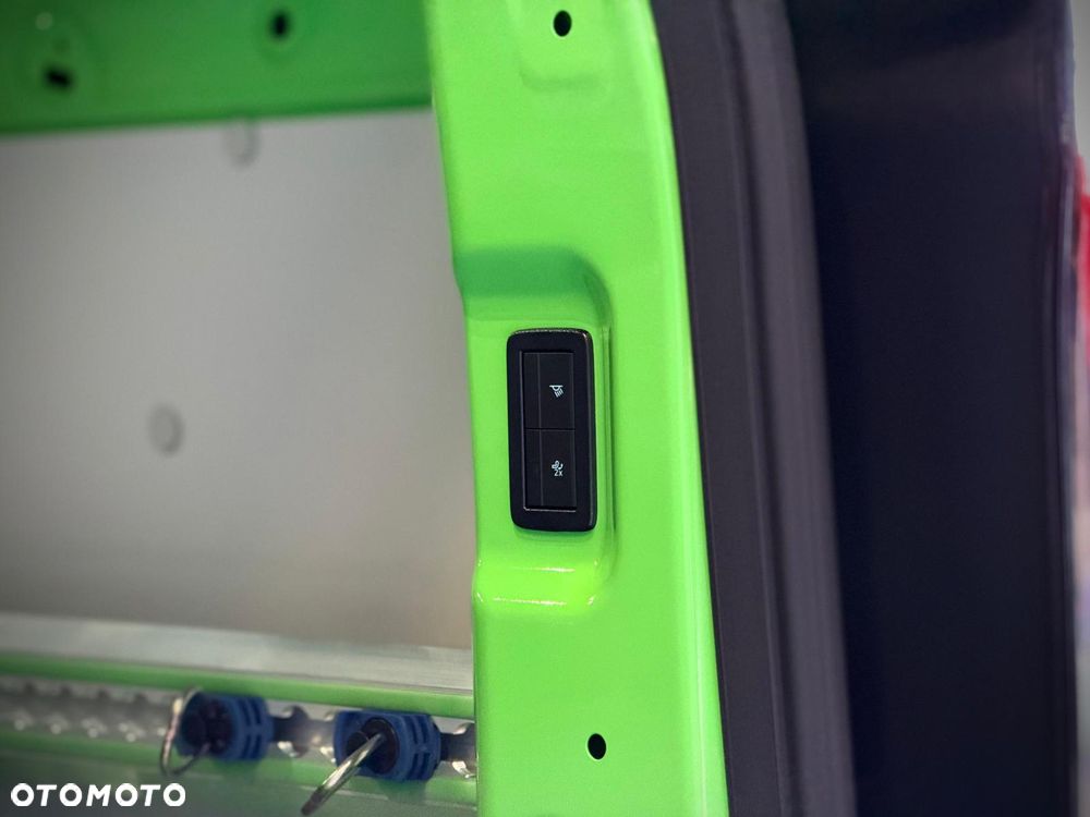 Ford Transit - 17