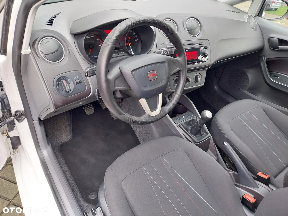 Seat Ibiza 1.4 16V Reference - 12