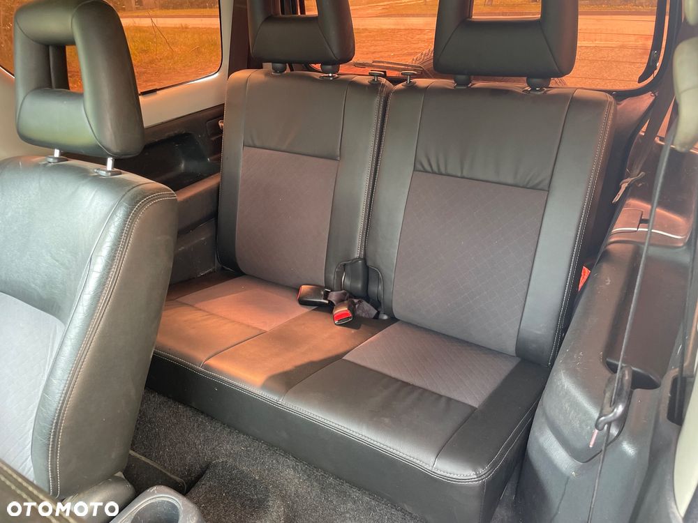 Suzuki Jimny - 11