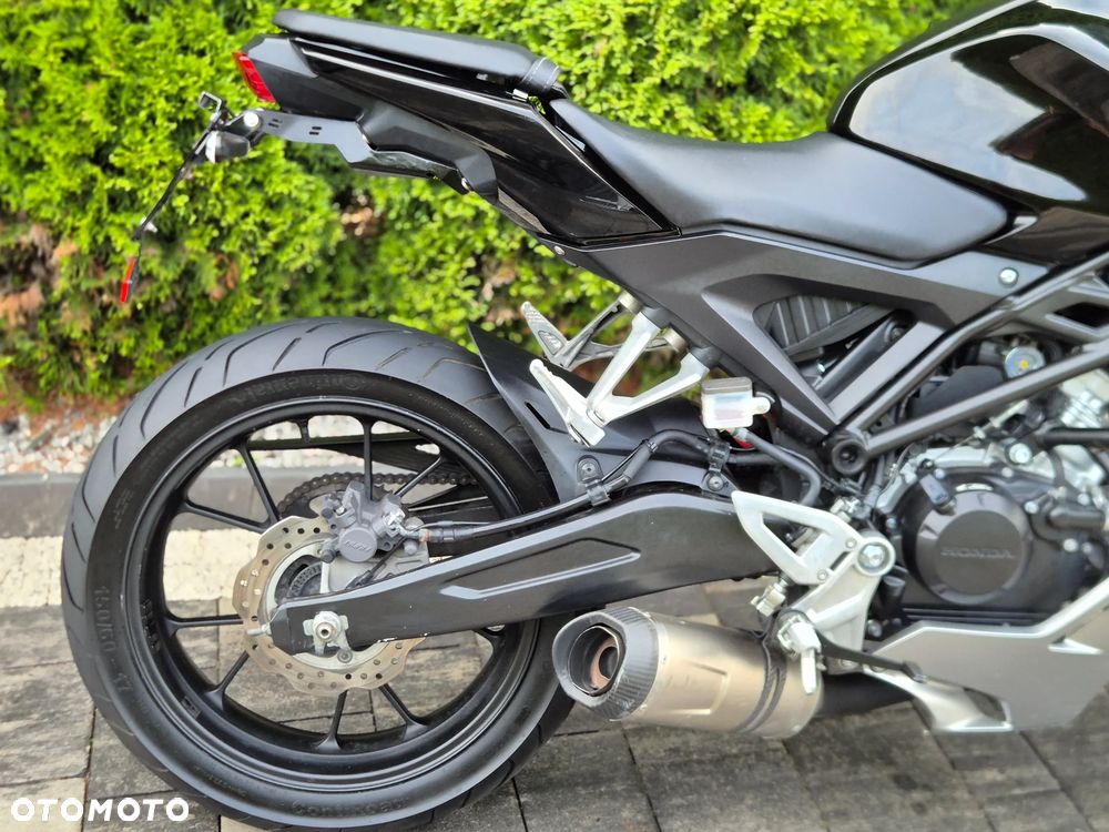 Honda CB - 8
