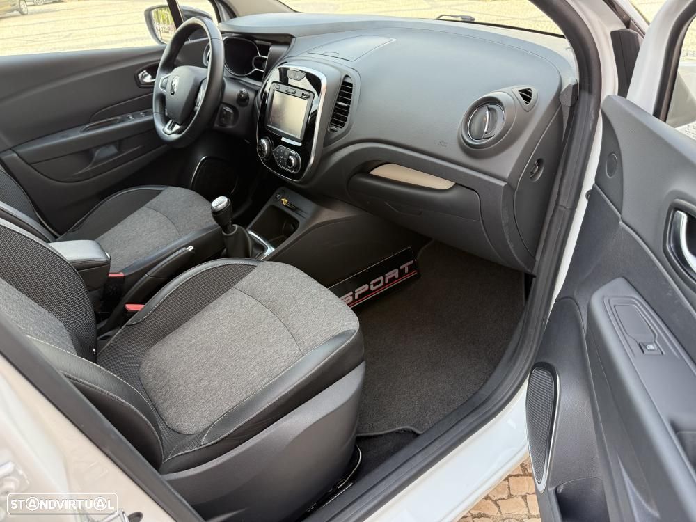 Renault Captur 0.9 TCE Exclusive - 19