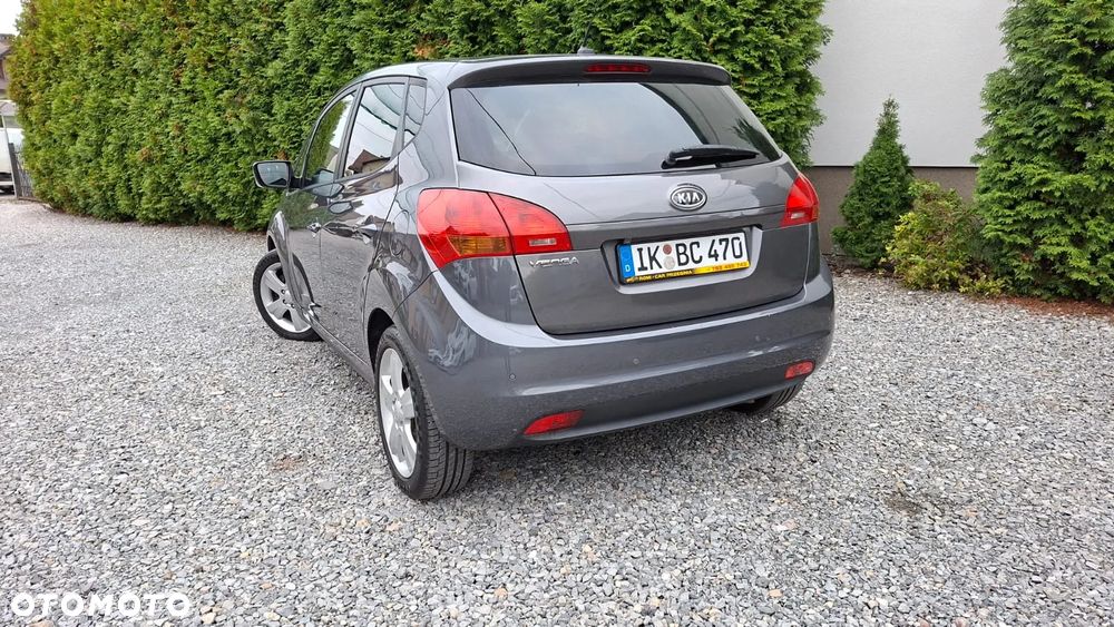 Kia Venga 1.6 CVVT Fifa World Cup Edition - 29