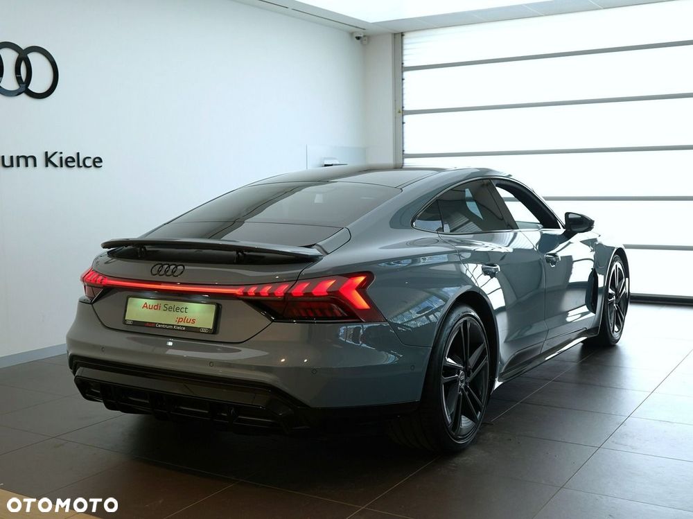 Audi RS e-tron GT - 5