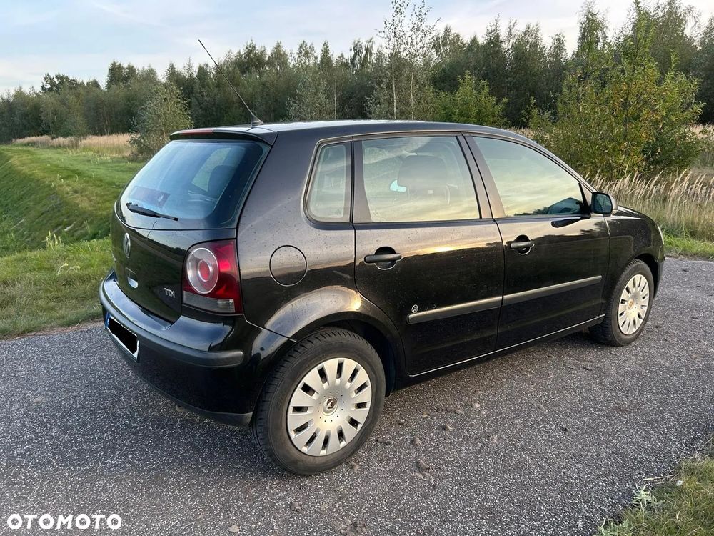 Volkswagen Polo 1.4 TDI DPF Sportline - 3