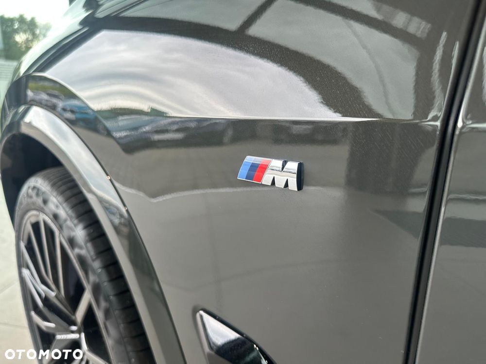 BMW X5 xDrive40d mHEV - 13
