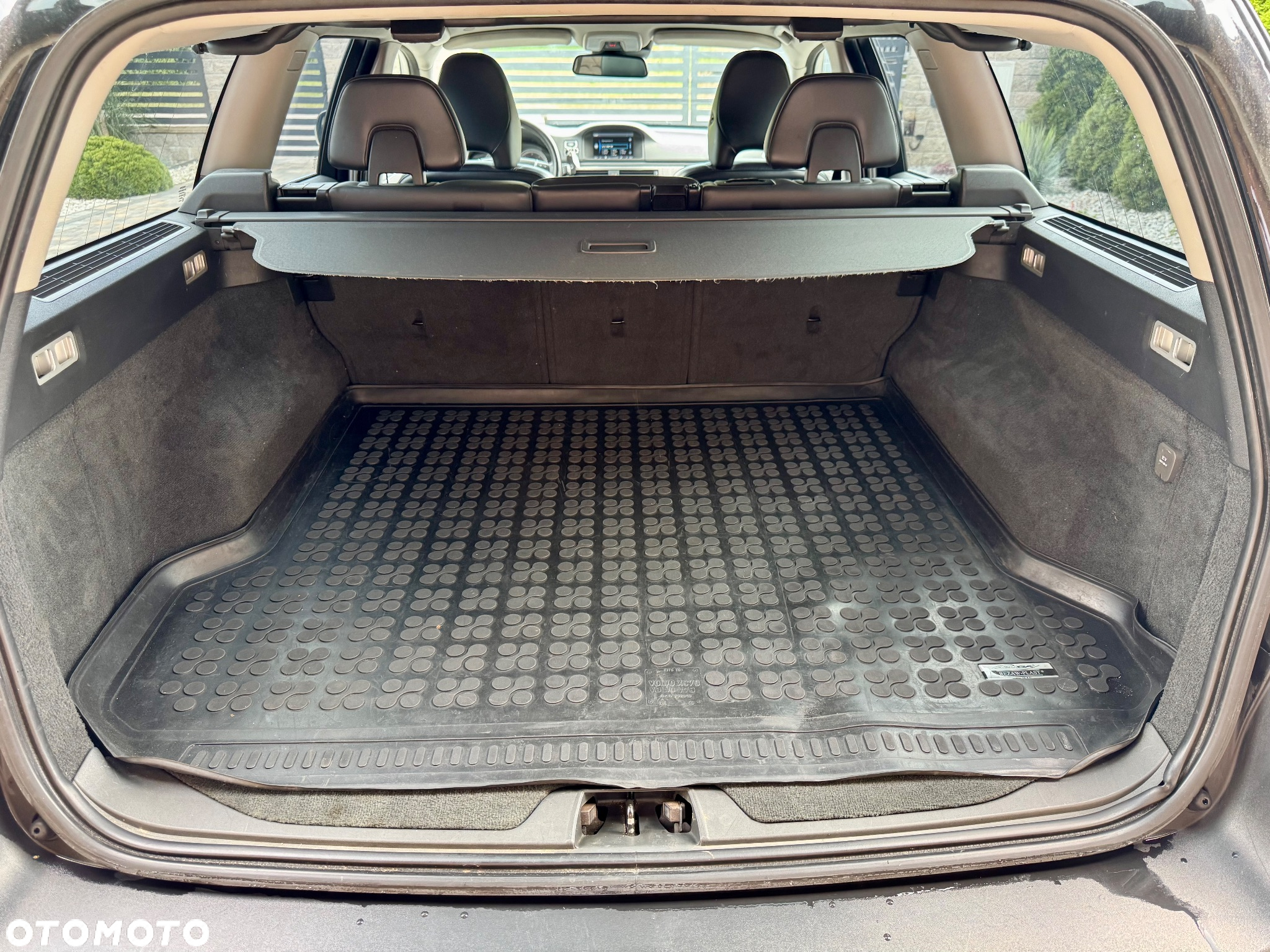 Volvo XC 70 D4 Momentum - 9
