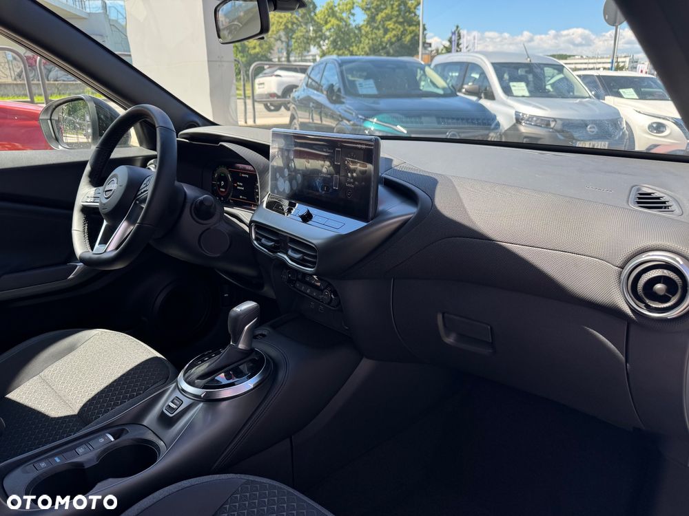Nissan Juke 1.6 Hybrid N-Connecta AMT - 12