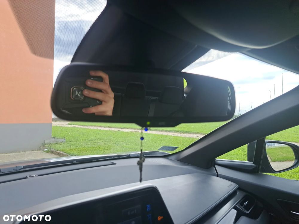 Toyota C-HR 1.2 T Premium CVT 4x4 - 11