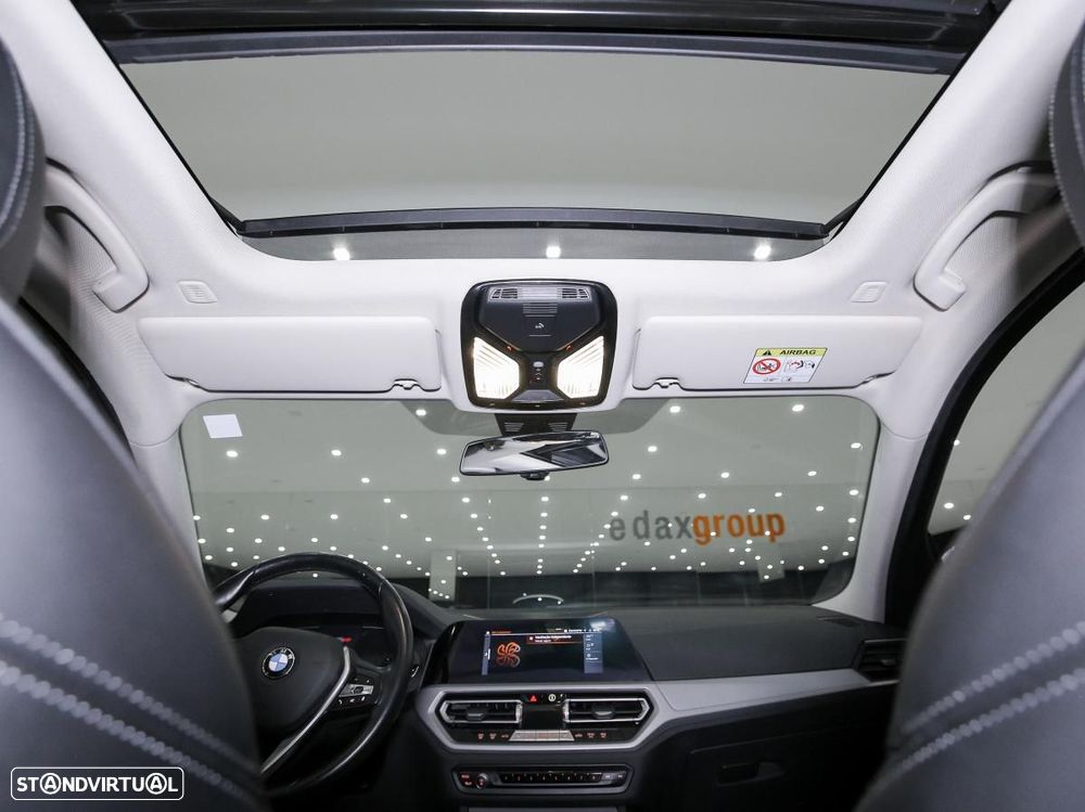 BMW 318 d Touring Auto - 8