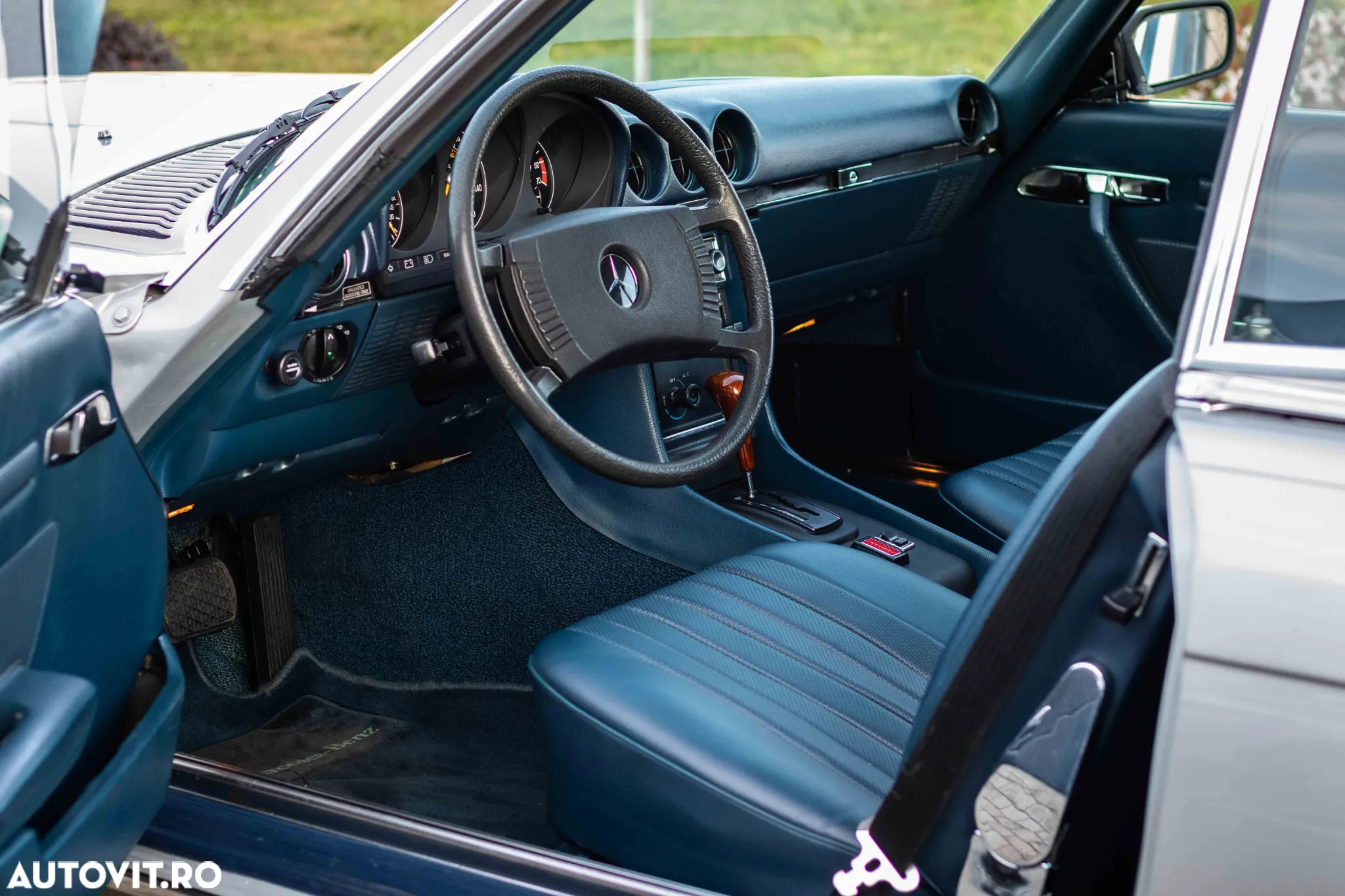 Mercedes-Benz SL - 22