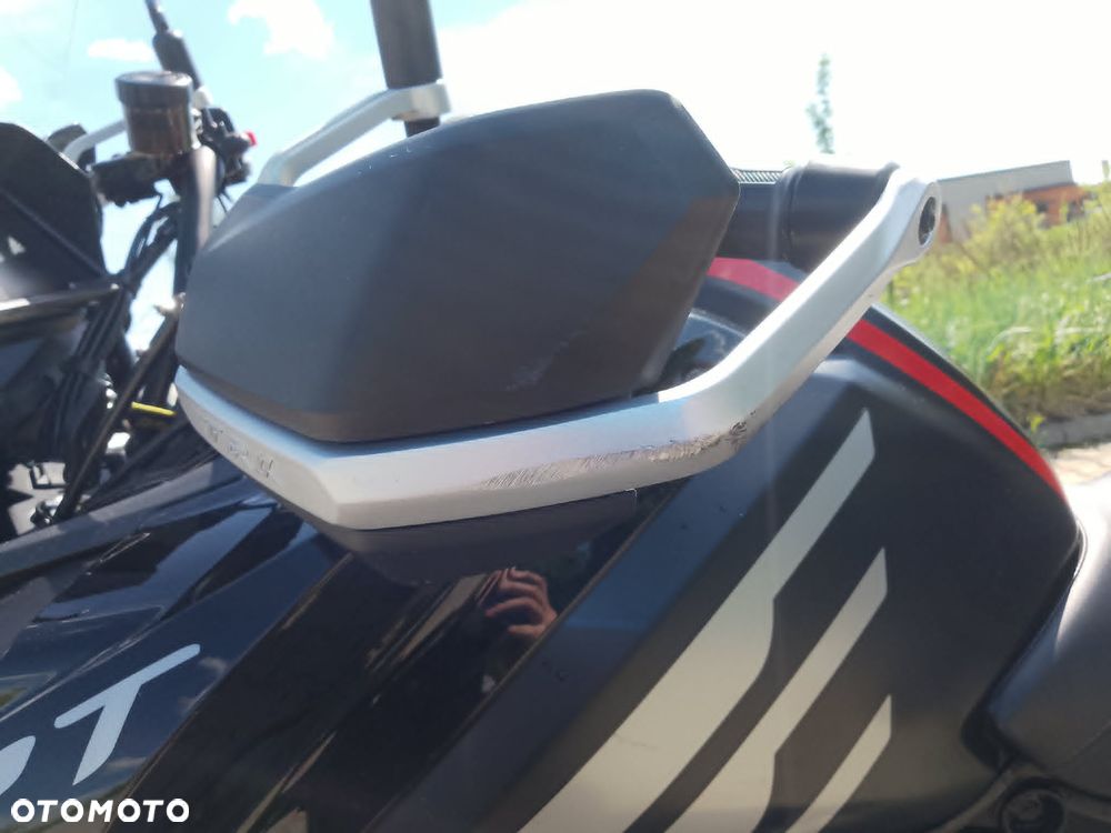QJMOTOR SRT 800SX - 8