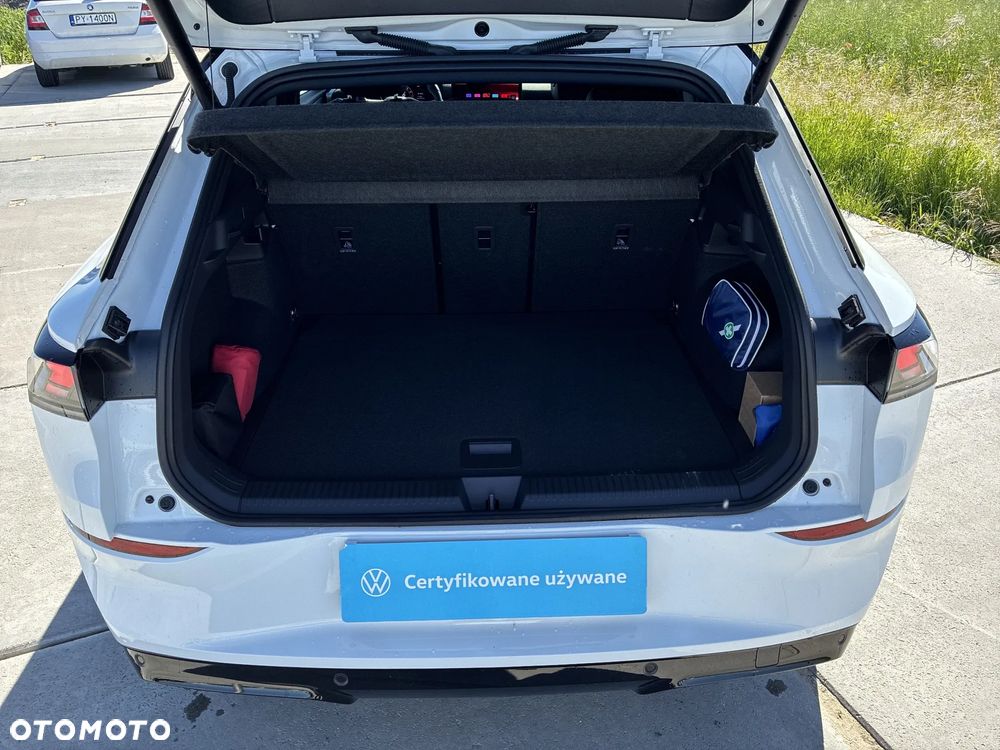 Volkswagen T-Roc 1.5 eTSI R-Line DSG - 13