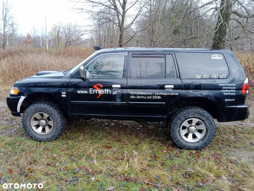 Mitsubishi Pajero Sport - 4