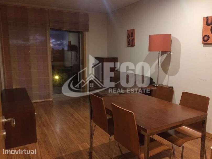 APARTAMENTO T1 MOBILADO E EQUIPADO PARA ARRENDAMENTO - Grande imagem: 2/10