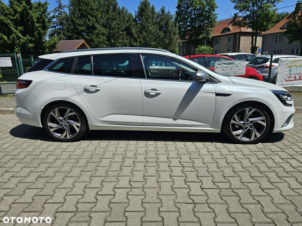 Renault Megane - 5