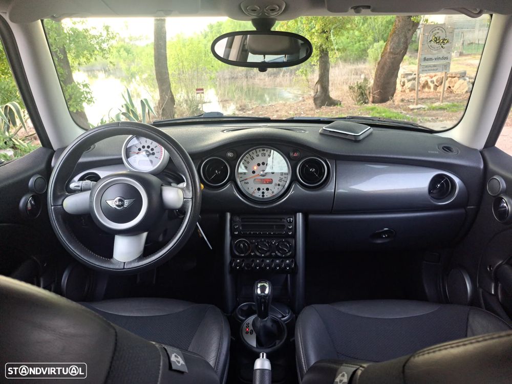 MINI 3 Portas Cooper Aut. - 3
