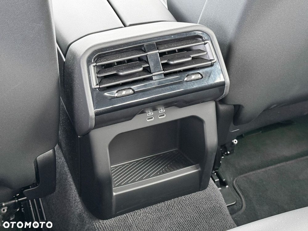 BMW Seria 5 - 26