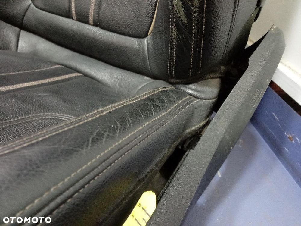 BMW 5 G30 SEDAN FOTELE KANAPA KOMPLET SPORT DAKOTA SCHWARZ LCFK - 11