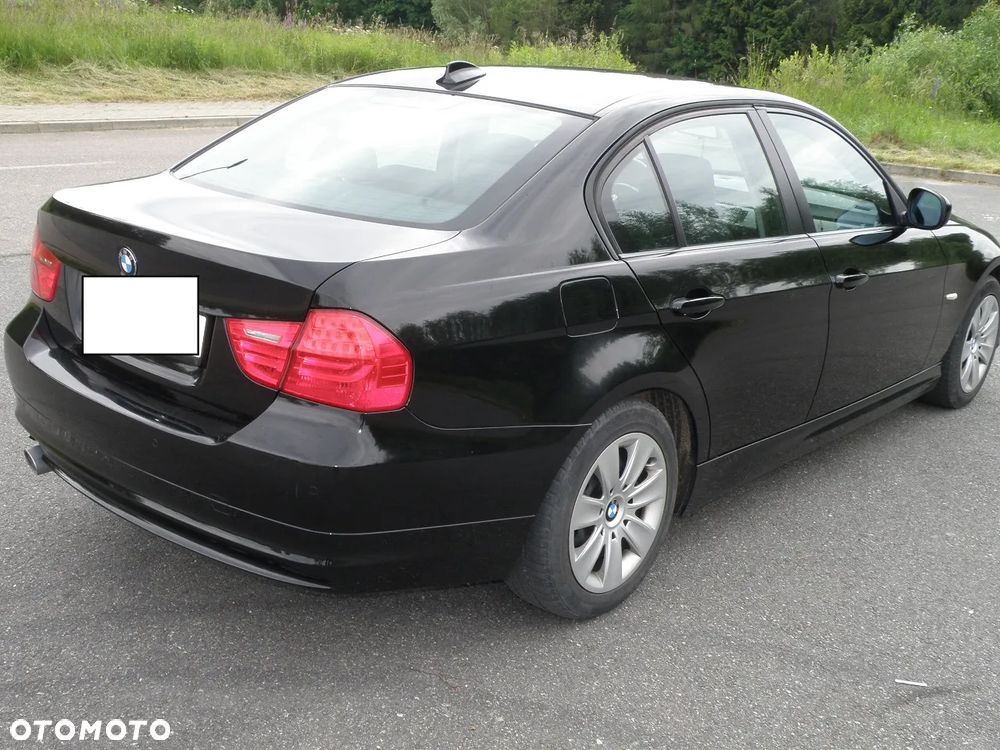 BMW Seria 3 318d - 3