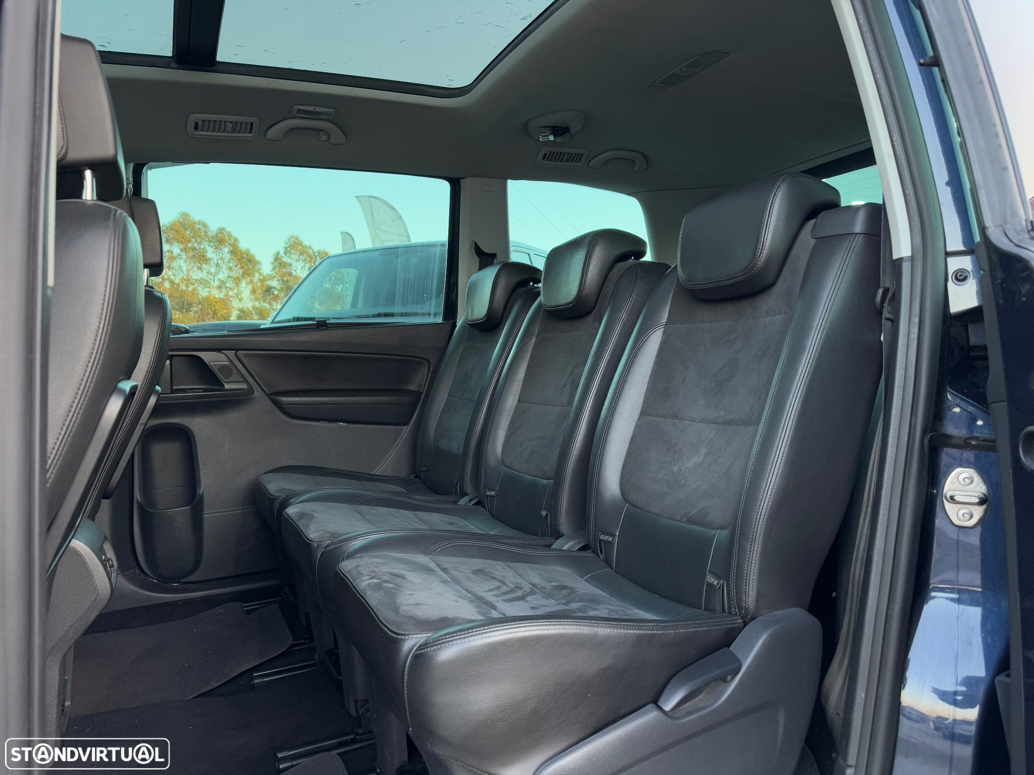 VW Sharan 2.0 TDI DSG Highline - 11