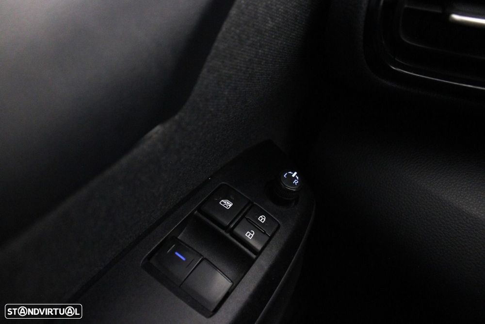 Toyota Yaris 1.5 HDF Comfort - 21