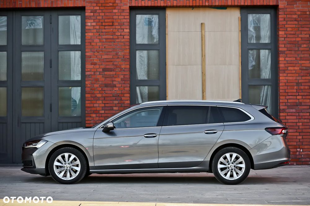 Skoda Superb 2.0 TDI SCR Selection DSG - 10