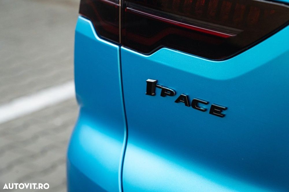 Jaguar I-Pace - 12