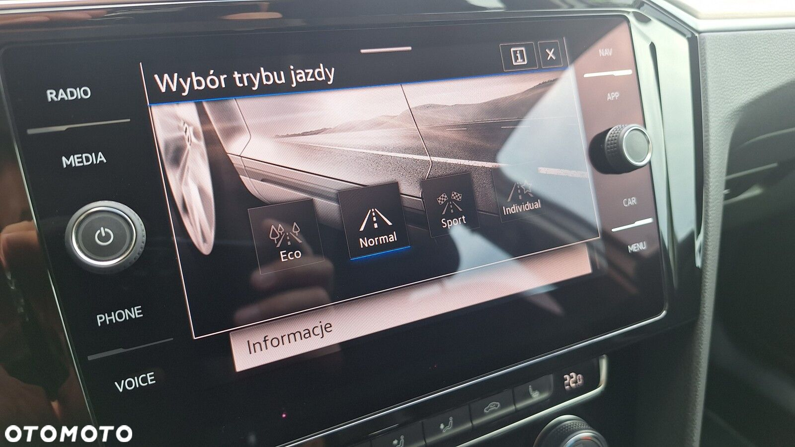 Volkswagen Passat 2.0 TDI EVO Elegance DSG - 26