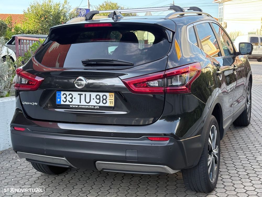 Nissan Qashqai 1.2 DIG-T N-Connecta 18 - 20
