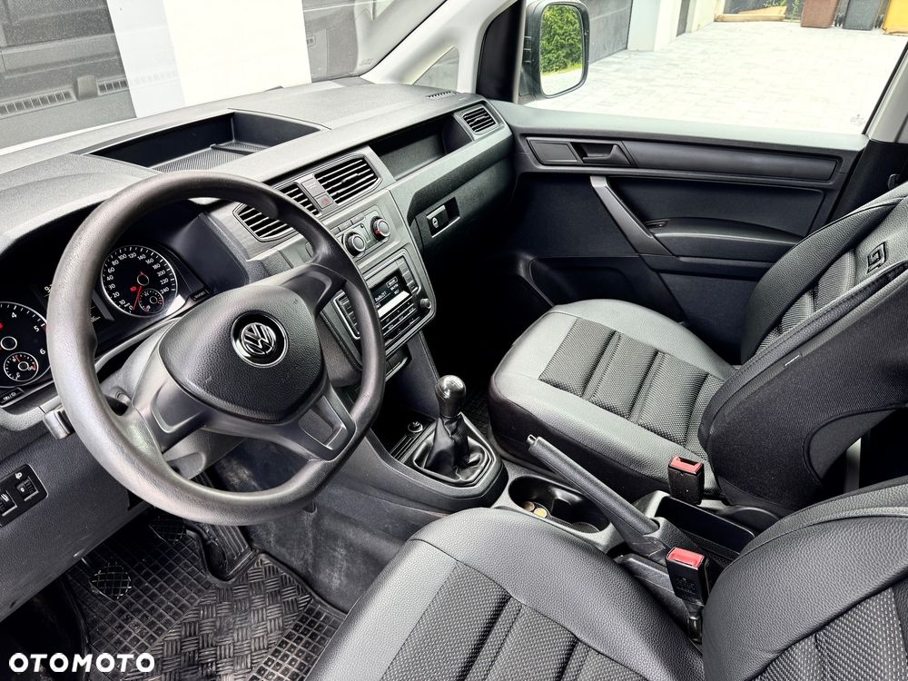 Volkswagen Caddy - 9