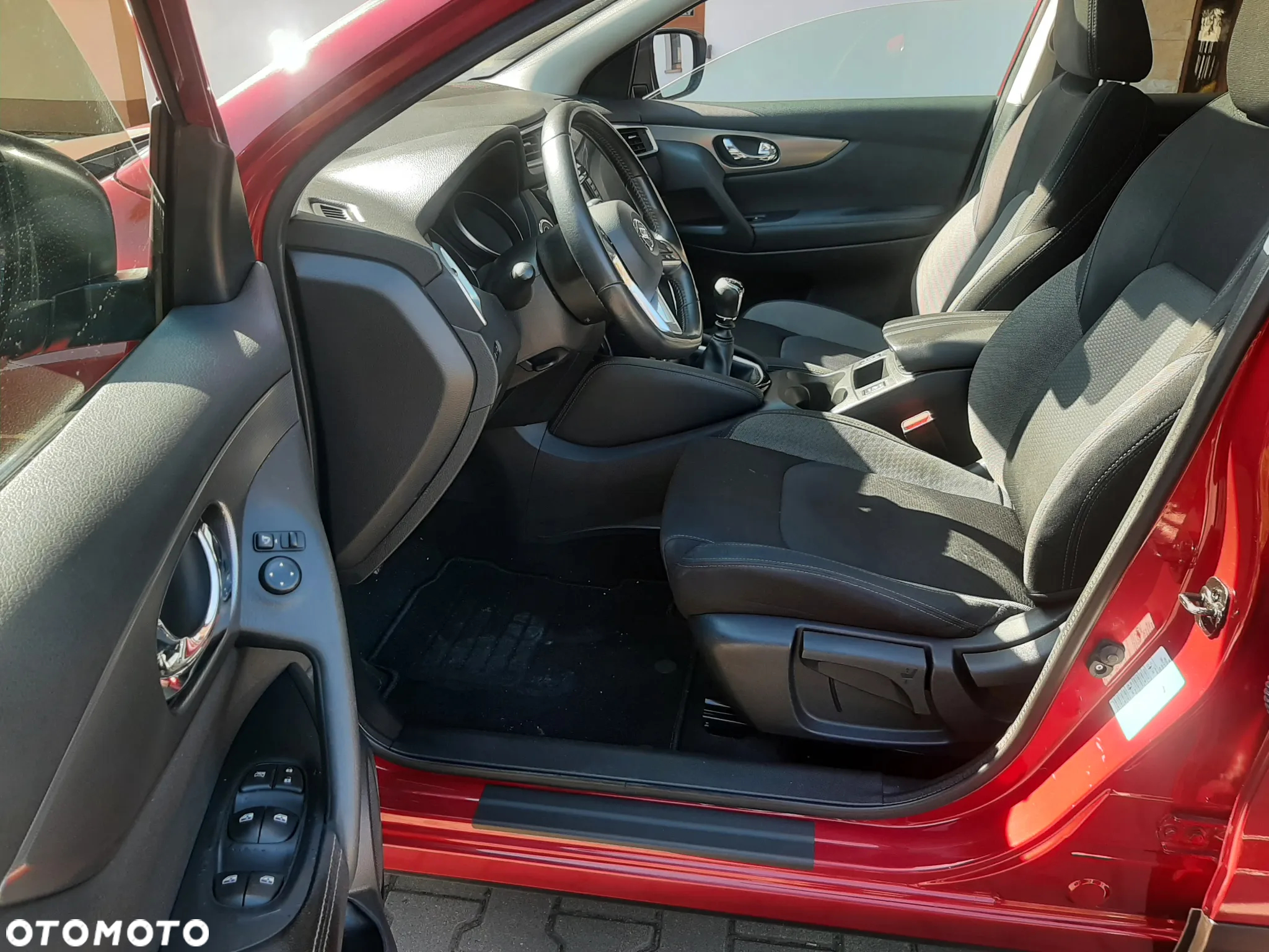 Nissan Qashqai 1.3 DIG-T Tekna - 14
