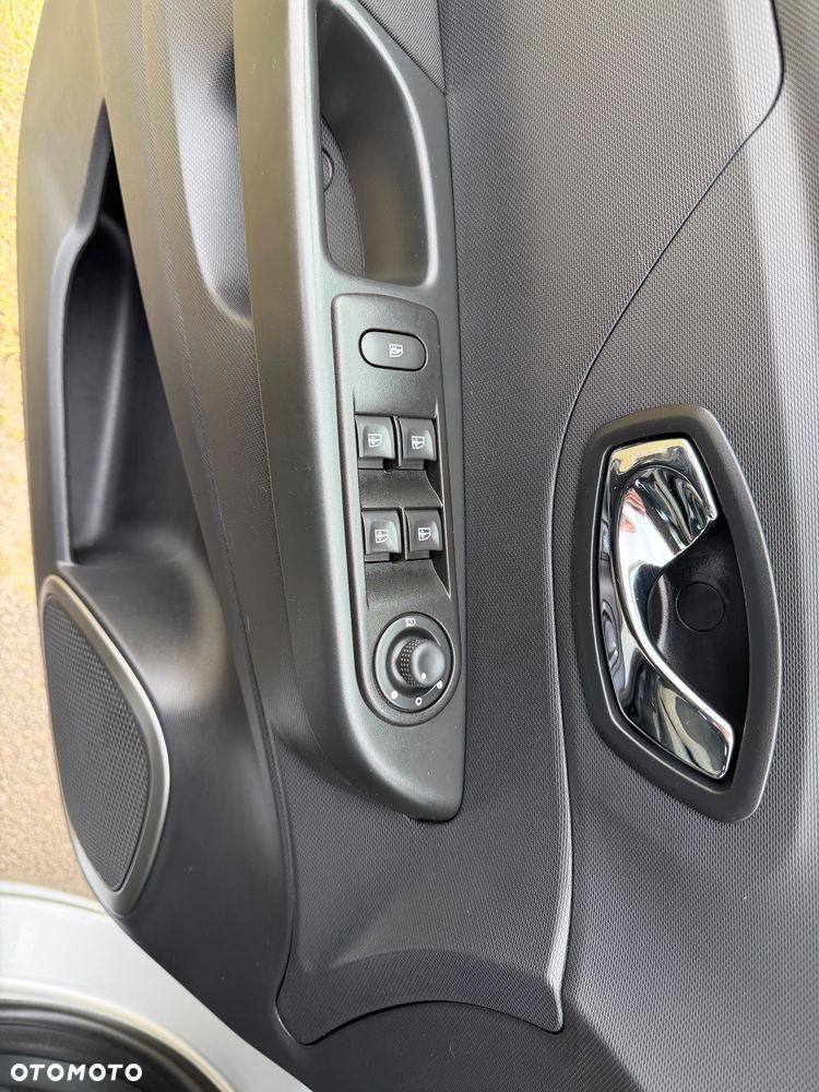 Renault Captur ENERGY dCi 90 EDC Dynamique - 22