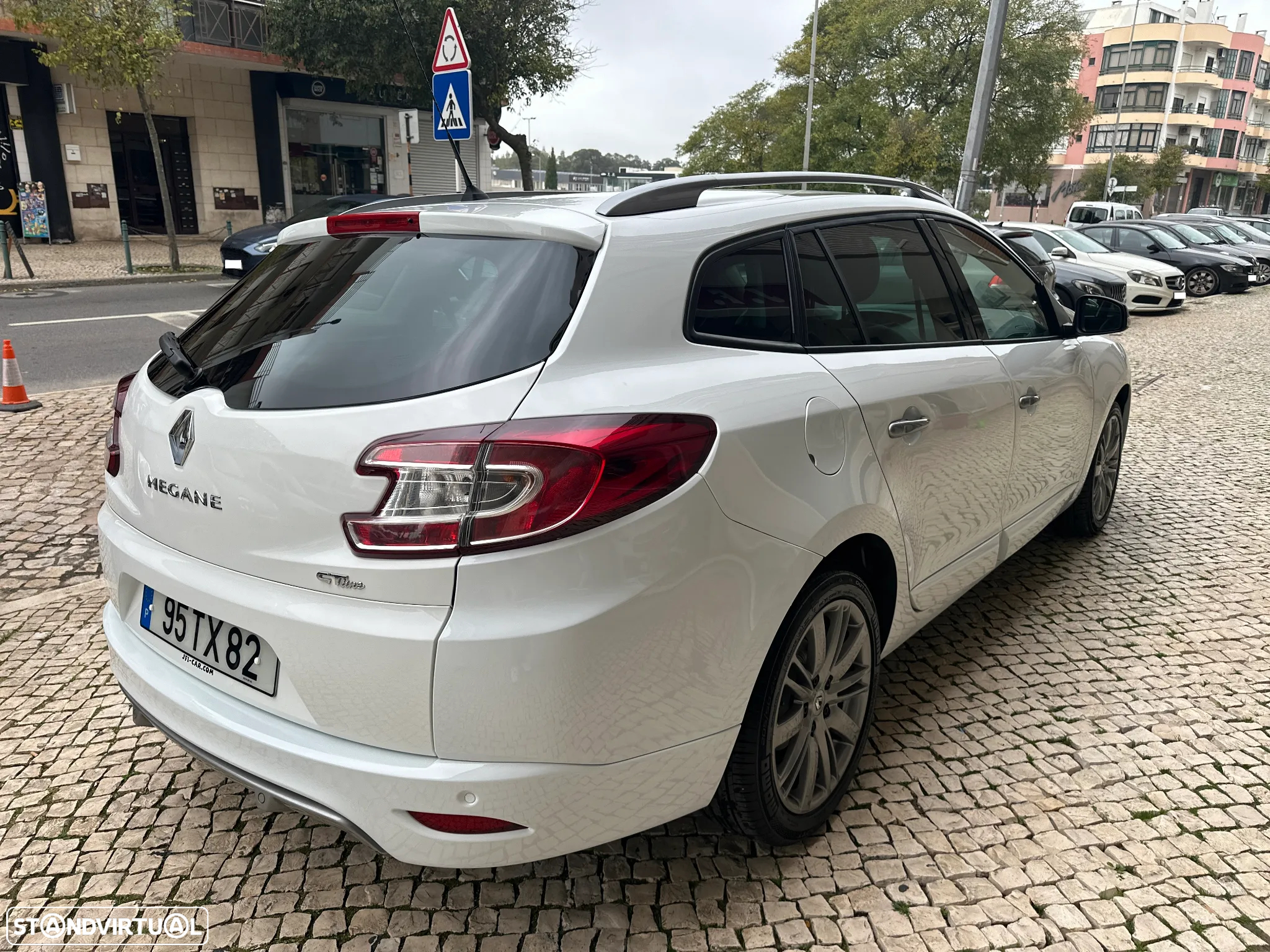 Renault Mégane Sport Tourer 1.5 dCi GT Line SS - 9