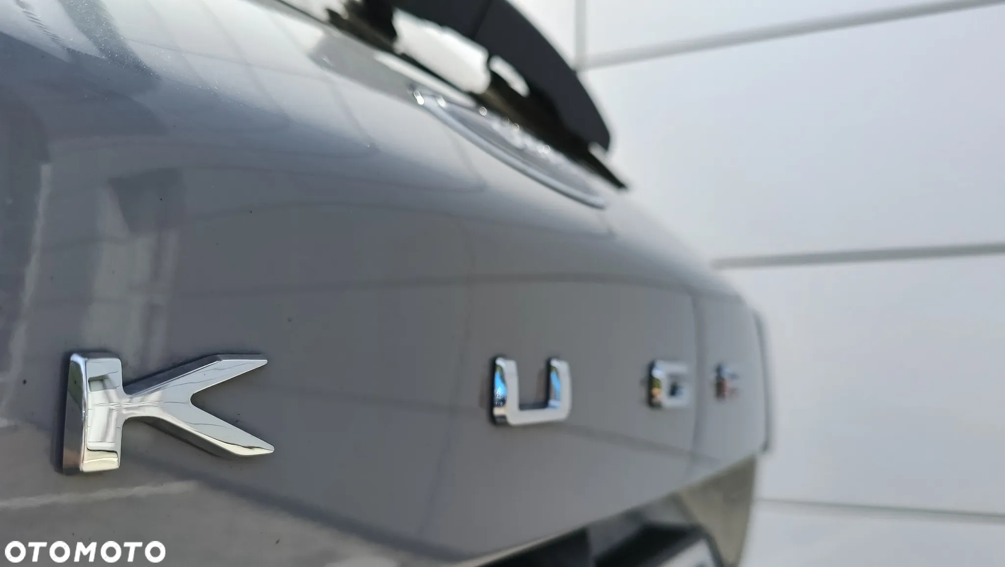 Ford Kuga - 10