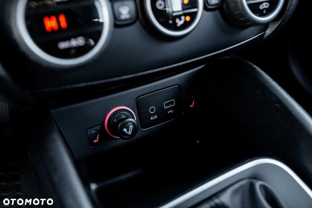 Fiat Tipo 1.4 T-Jet Lounge - 33