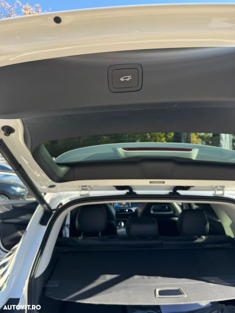 MG EHS 1.5 T-GDi AT PHEV Exclusive - 16